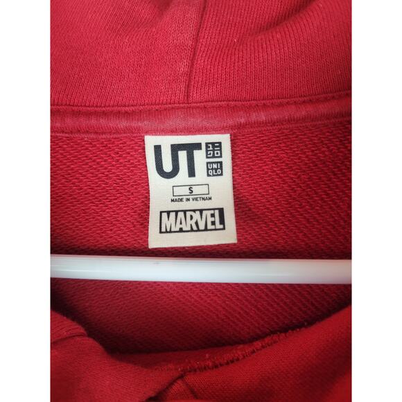 Uniqlo UT Marvel Spiderman Unisex Embroidered Printed Hoodie Red Size Small - Picture 5 of 7